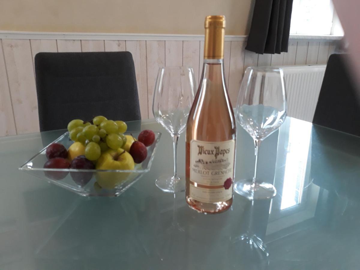 Gite Les Eylauds Pionsat Esterno foto