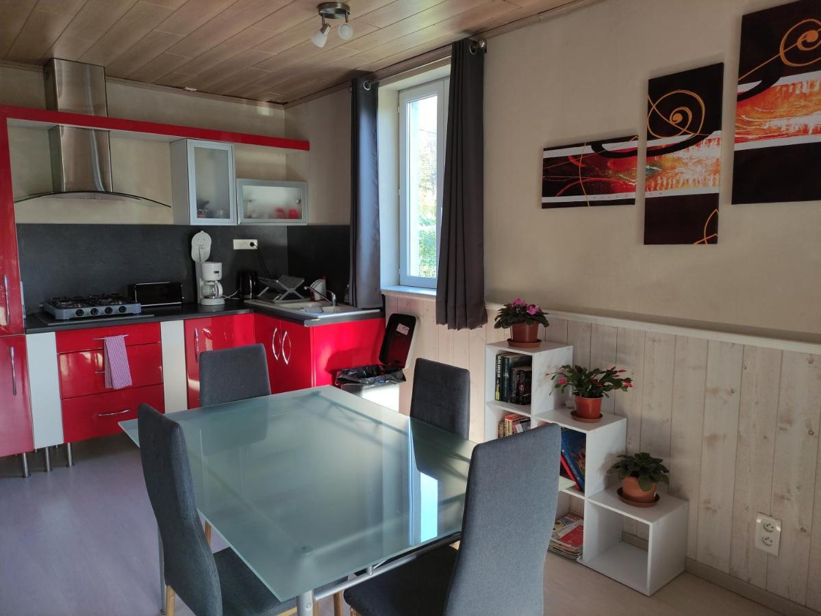 Gite Les Eylauds Pionsat Esterno foto